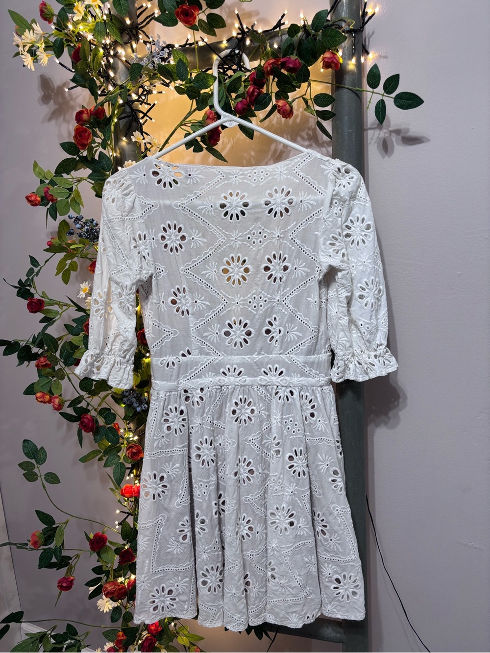 X Revolve Eyelet Dress For Love & Lemons Size S - Picture 7 of 10